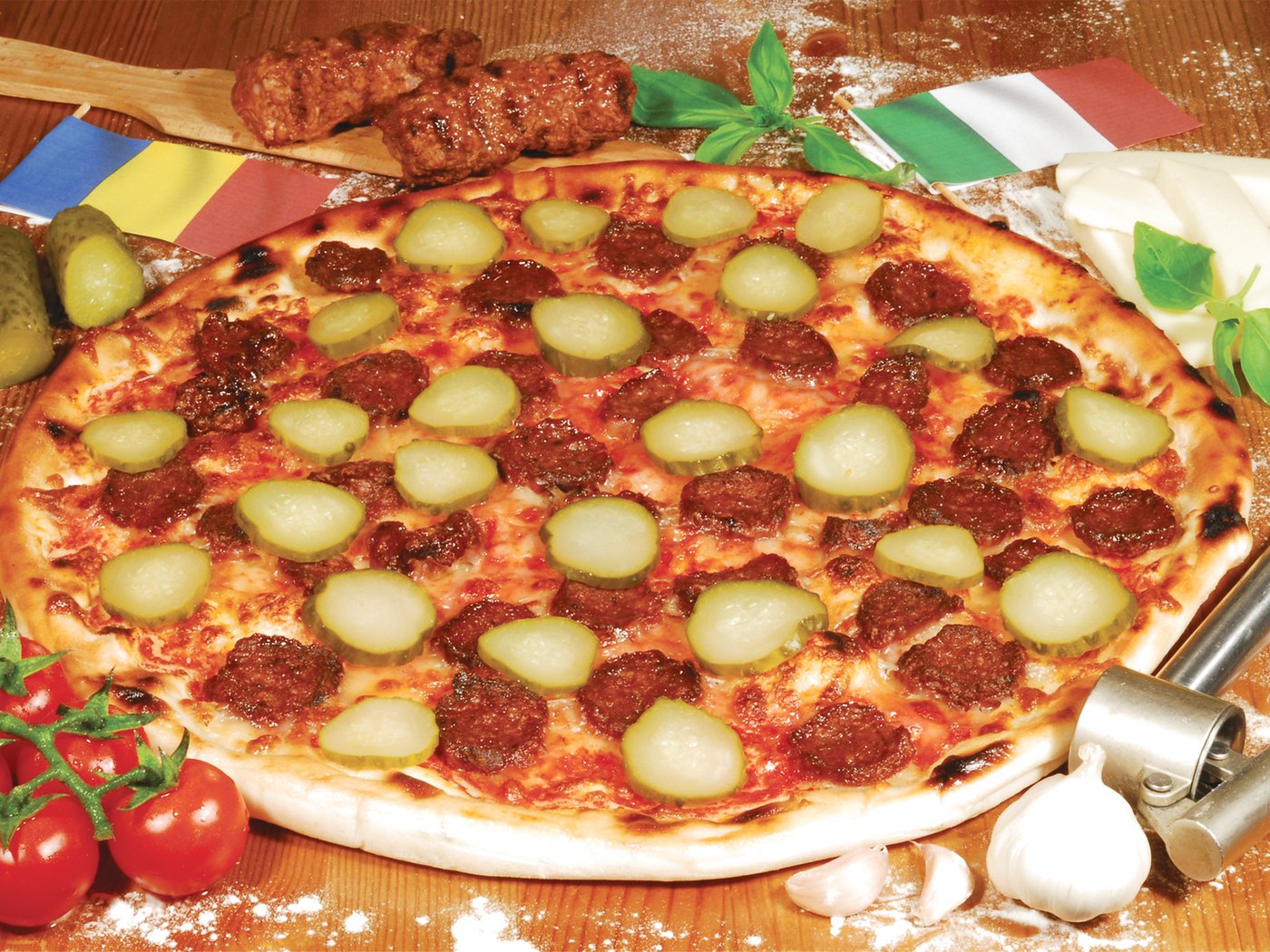 Pizza cu Mici