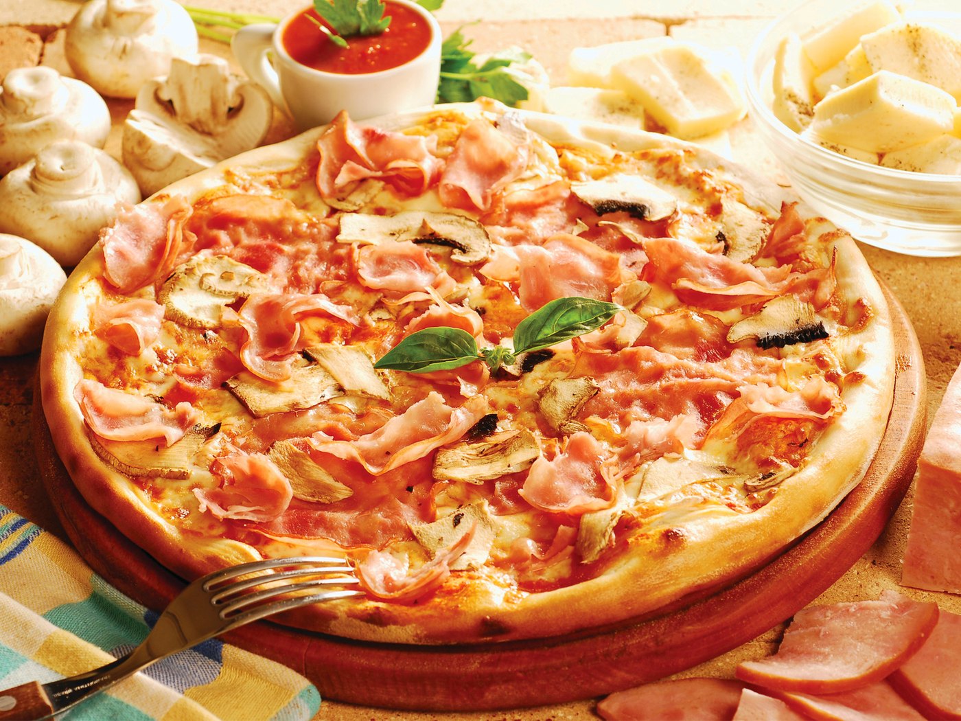 Prosciutto e Funghi